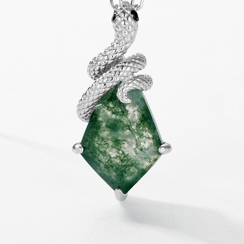 Luxury Snake Kite Cut Green Moss Agate Pendant Necklace