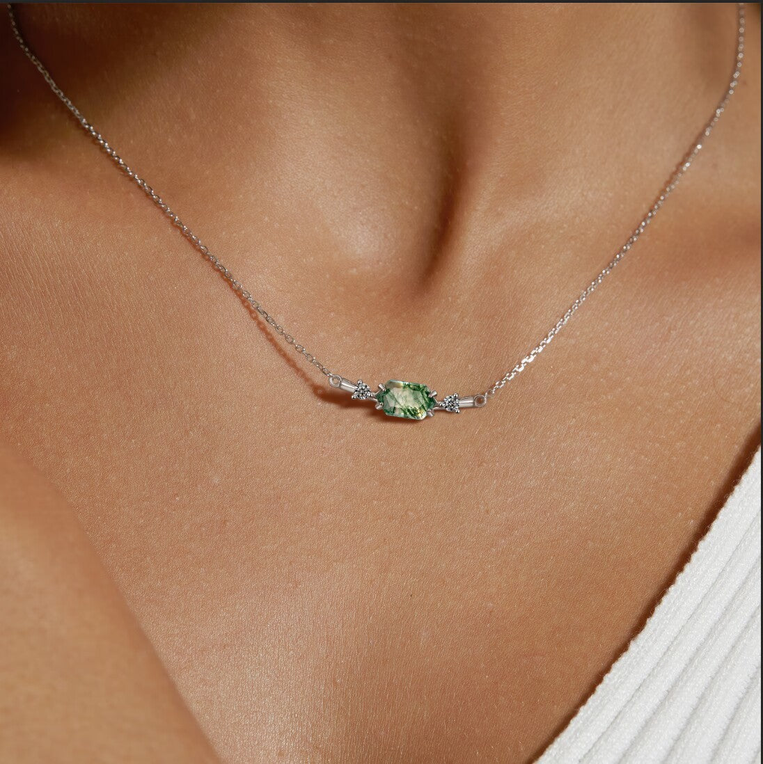 Vintage 6x8mm Oval Cut Moss Agate Neckalce Pendant Cluster Opal Jewelry