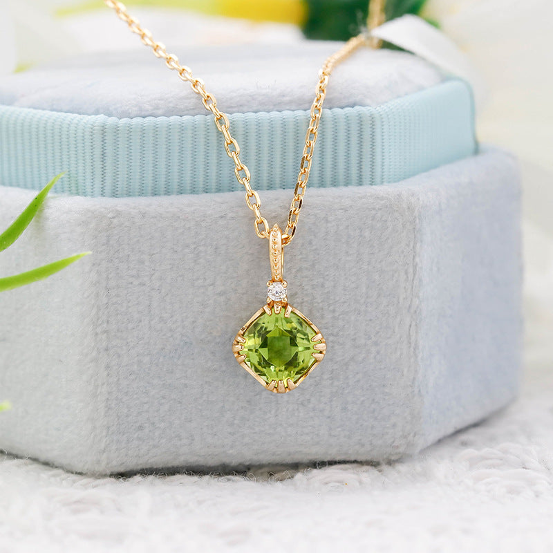 Vintage Cushion Cut Green Peridot Pendant Necklace in Solid Gold 12-Prong