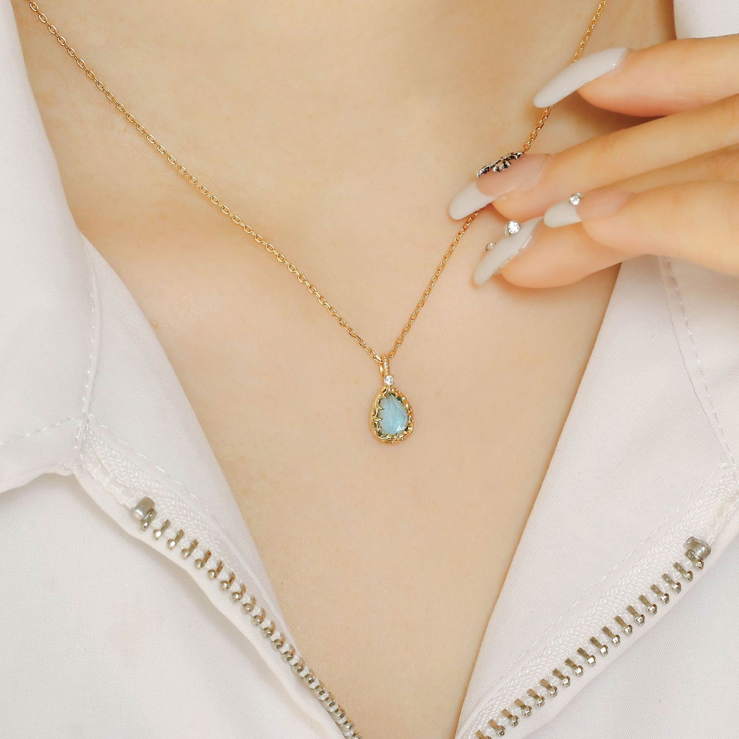 Vintage-Inspired Water Drop Blue Topaz Necklace | Dainty Scalloped Edge Pendant