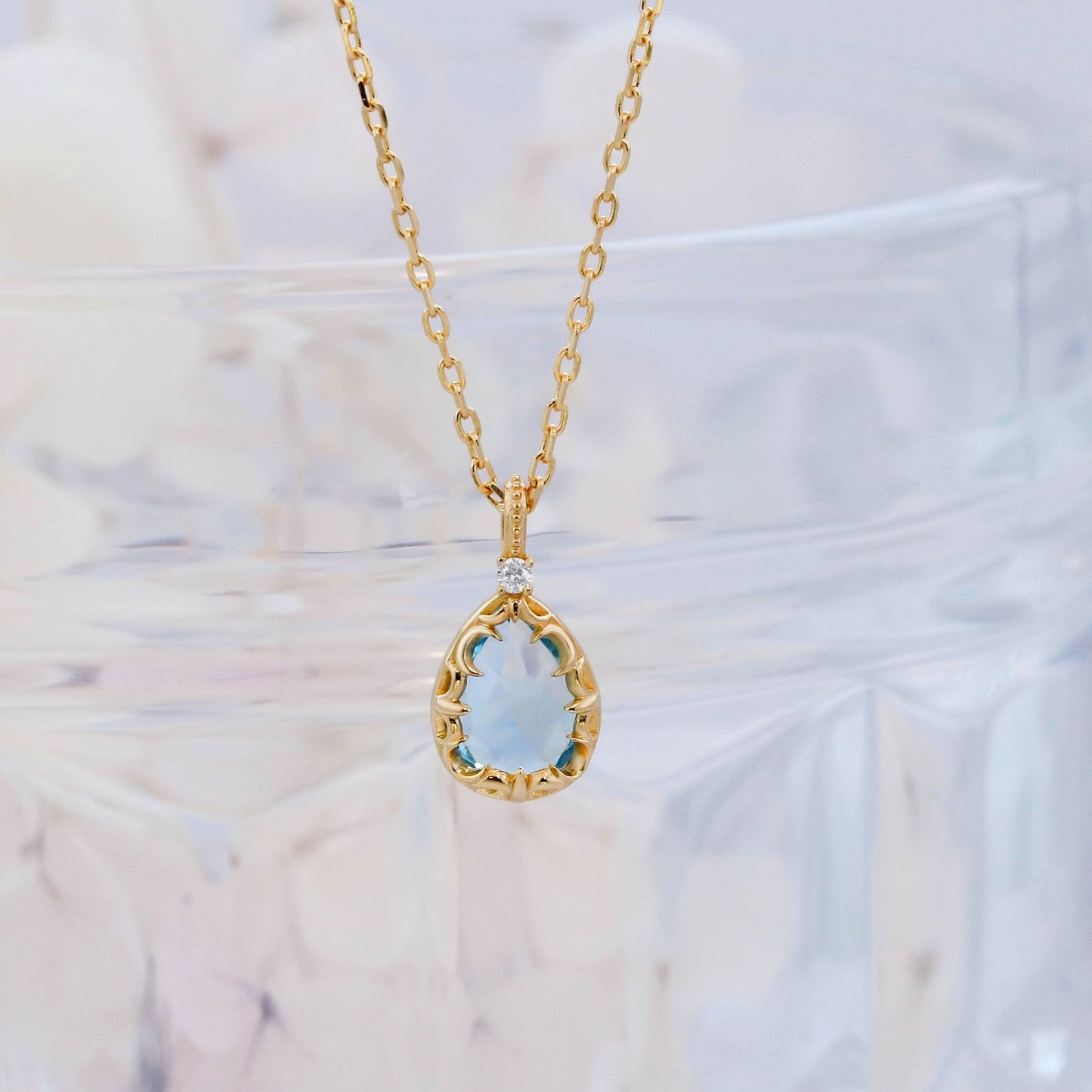 Vintage-Inspired Water Drop Blue Topaz Necklace | Dainty Scalloped Edge Pendant
