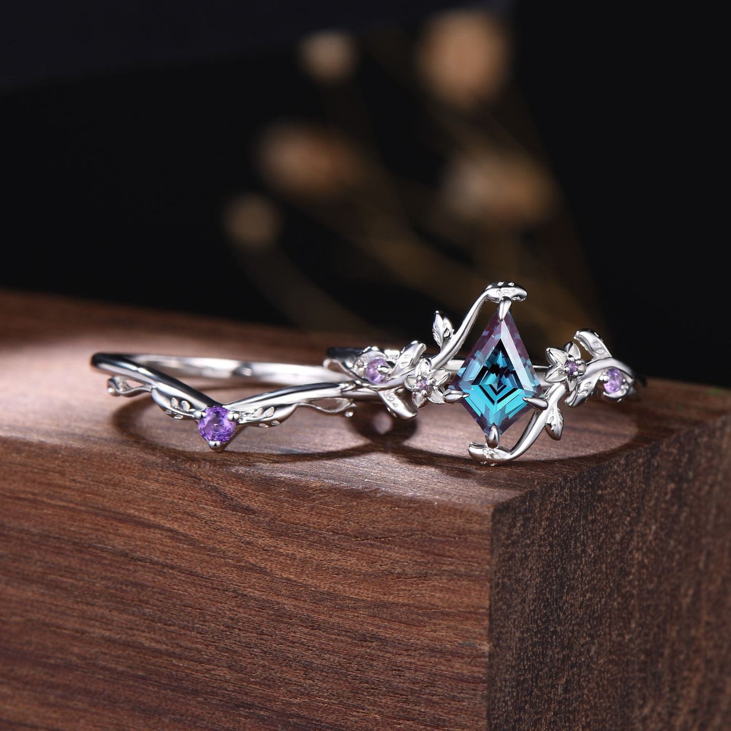 Nature Inspired Kite Alexandrite Wedding Ring Set | Floral Branch Engagement Ring with Amethyst Leaf Vine Band
