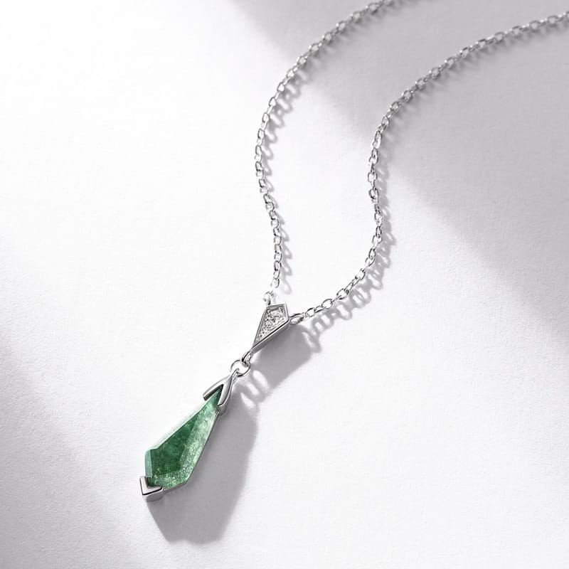 The Aurora Kite-Cut Green Moss Agate Necklace