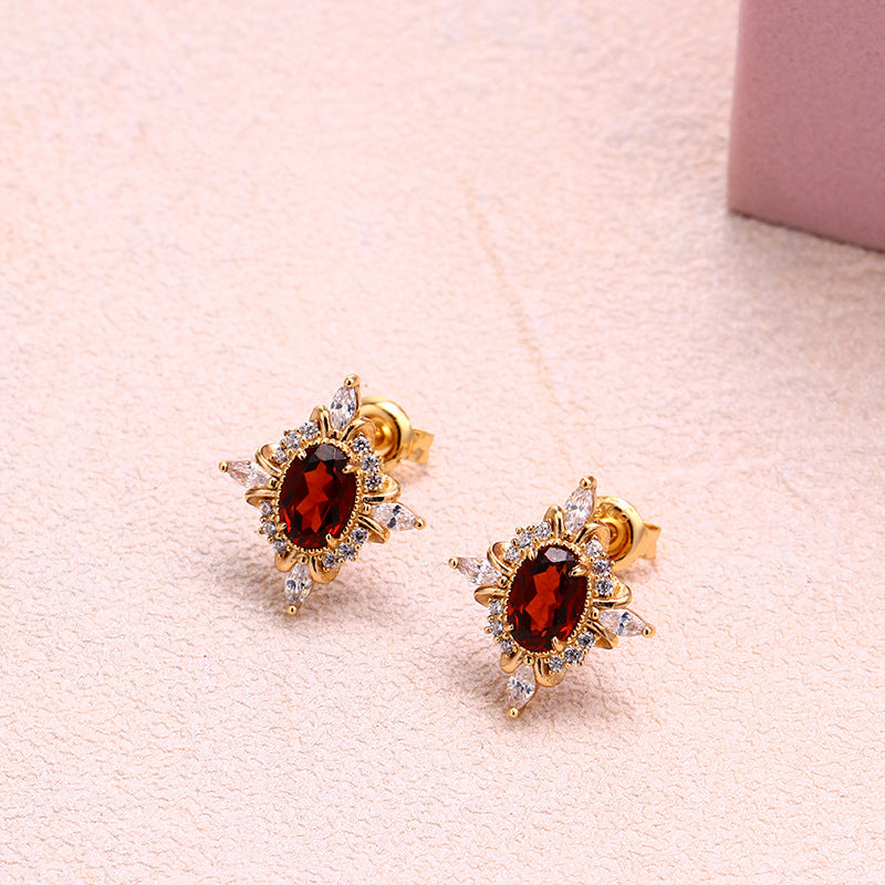 Vintage Ova Cut Garnet Halo Jewelry Set - Earrings & Pendant