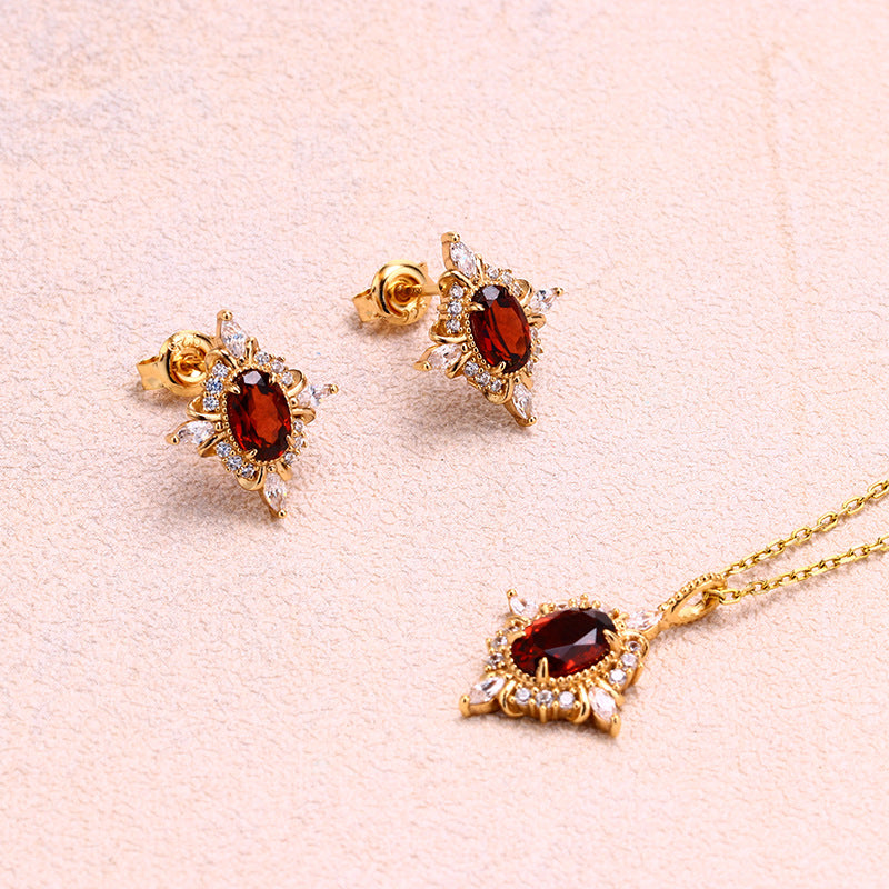 Vintage Ova Cut Garnet Halo Jewelry Set - Earrings & Pendant