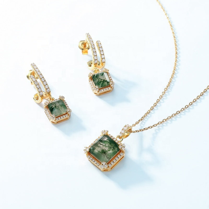 Retro 9mm Princess Cut Moss Agate Halo Neckalce Pendant