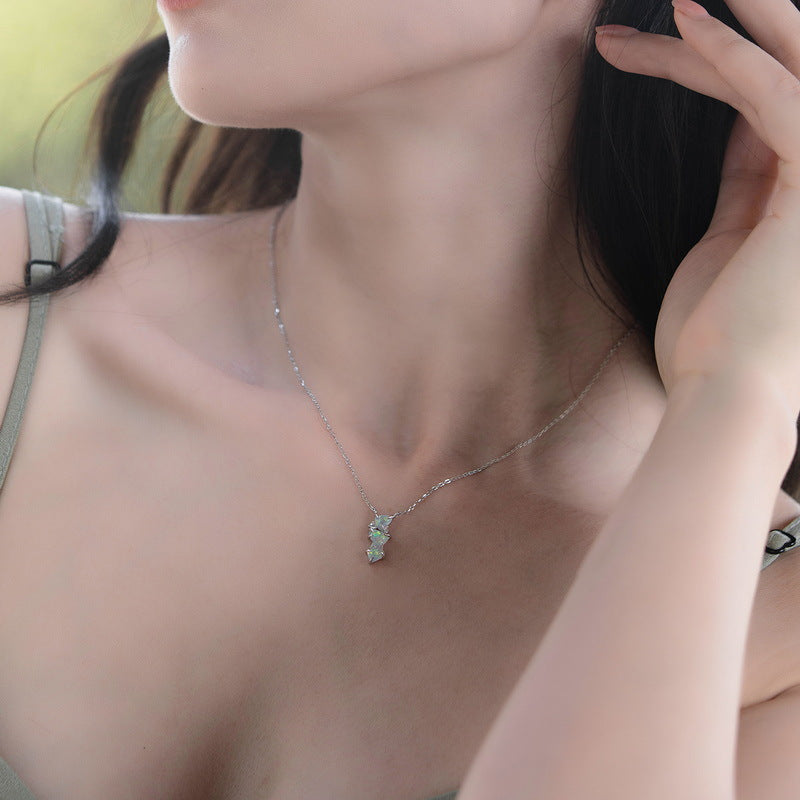 Mystic Aura Heart Opal Pendant – Fairycore Coquette Layering Necklace